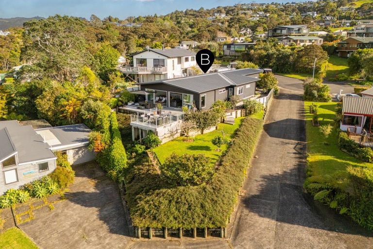Photo of property in 11 Puriri Place, Whitianga, 3510