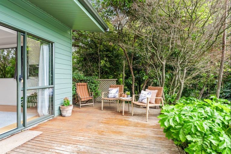 Photo of property in 596 Leigh Road, Whangateau, Warkworth, 0985