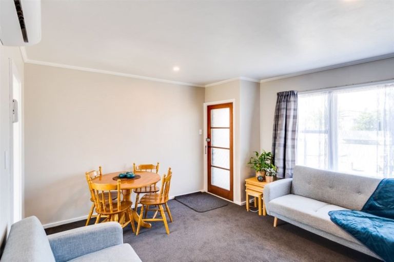 Photo of property in 5/82 Meeanee Road, Taradale, Napier, 4112