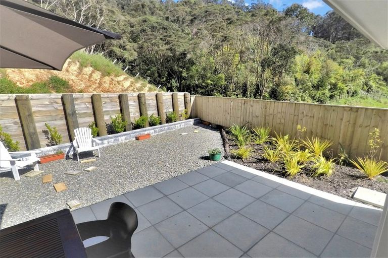 Photo of property in 47a Banks Boulevard, Whitby, Porirua, 5024