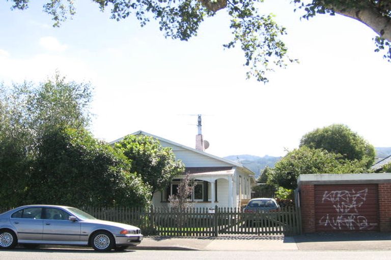 Photo of property in 98 Martin Street, Wallaceville, Upper Hutt, 5018
