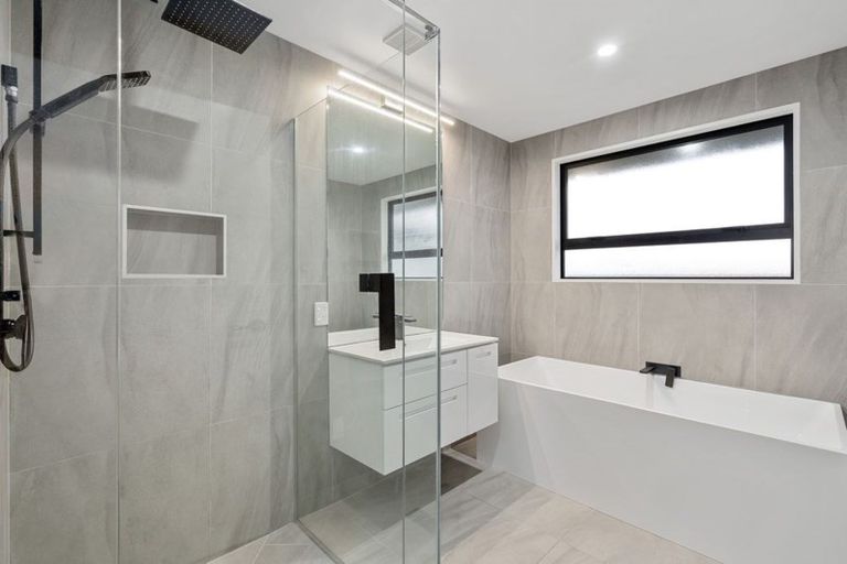 Photo of property in 23c Jozecom Place, Rolleston, 7614