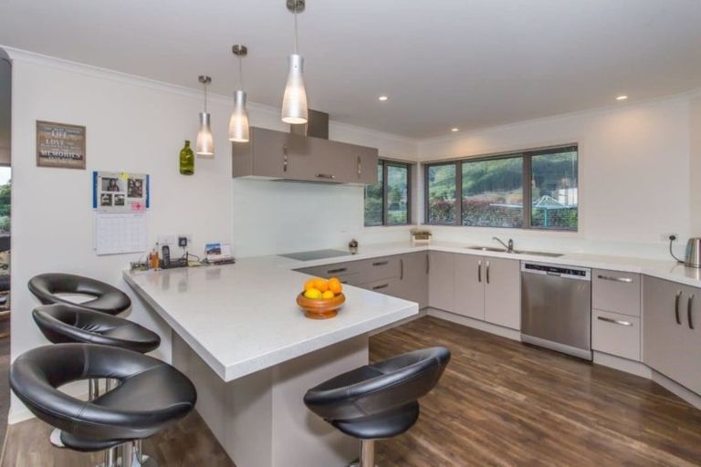 Photo of property in 29 Milbel Way, Levin, 5571