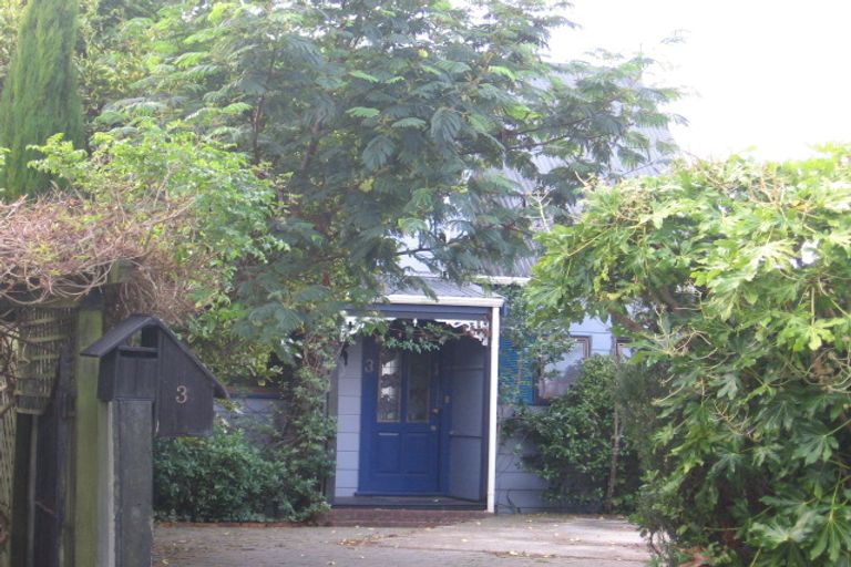 Photo of property in 3 Underwood Way, Churton Park, Wellington, 6037