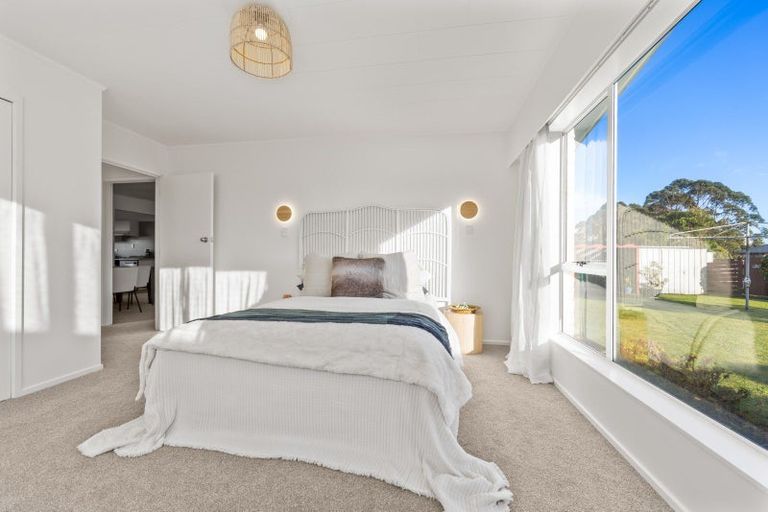 Photo of property in 19 Bronte Place, Whalers Gate, New Plymouth, 4310