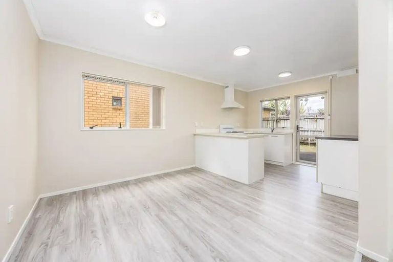 Photo of property in 15 Harriet Street, Favona, Auckland, 2024