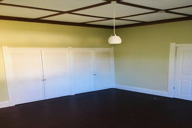 Photo of property in 14 Russell Street, Otane, 4202