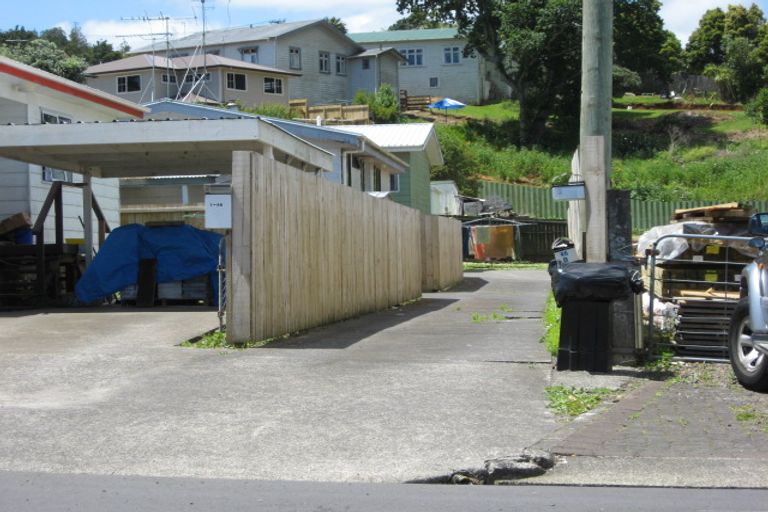 Photo of property in 5b Landscape Road, Pukekohe, 2120