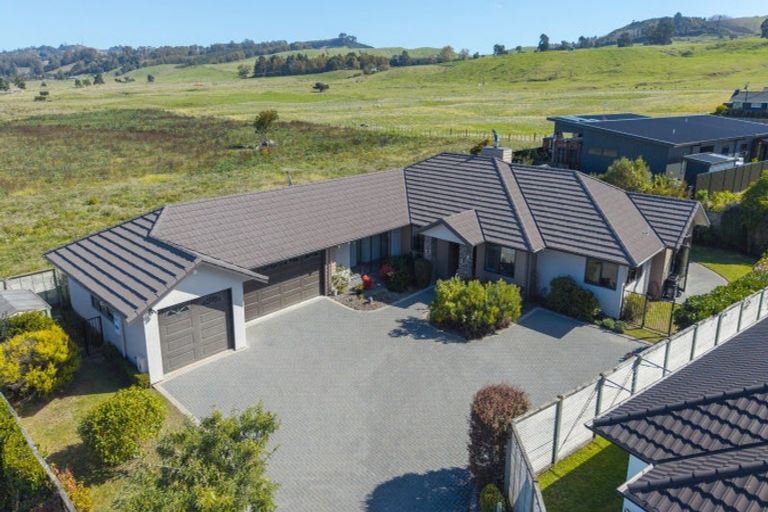 Photo of property in 19 Red Setter Grove, Nukuhau, Taupo, 3330