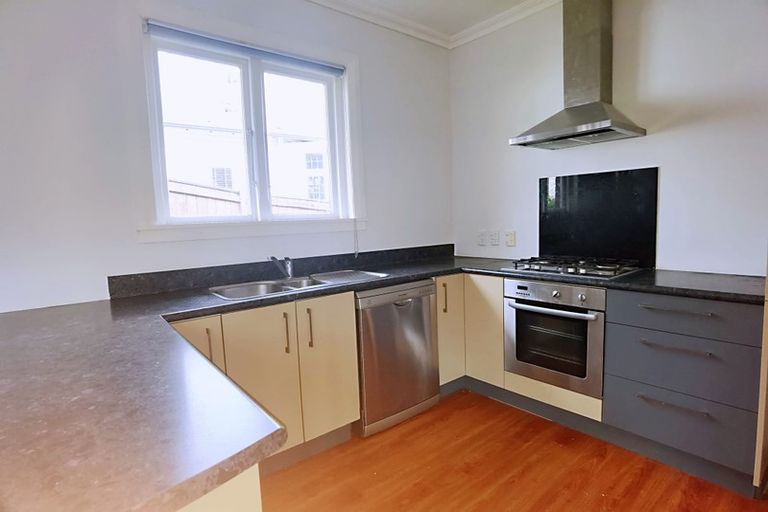 Photo of property in 343 Karori Road, Karori, Wellington, 6012