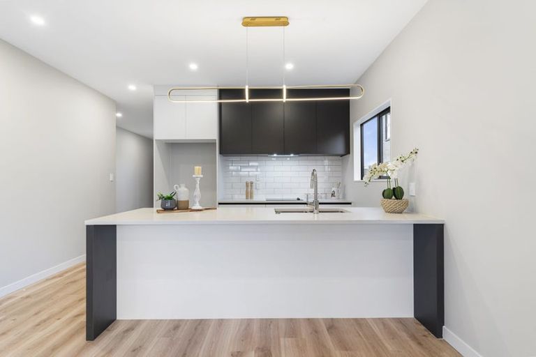 Photo of property in 80b Kahui Parade, Karaka, 2113