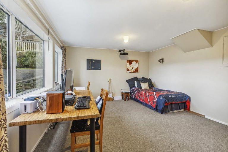 Photo of property in 47 Thurleigh Grove, Karori, Wellington, 6012