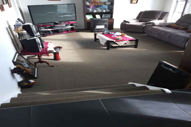 Photo of property in 17 Garth Place, Manurewa, Auckland, 2102