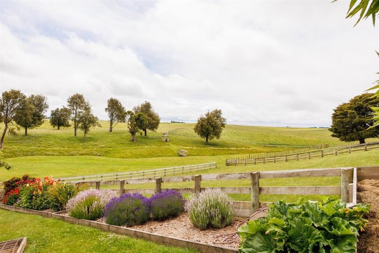 Photo of property in 361 Warrens Road, Marton, 4788