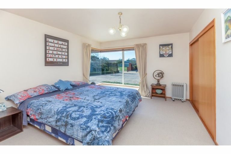 Photo of property in 43 Gladstone Road, Woodend, 7610