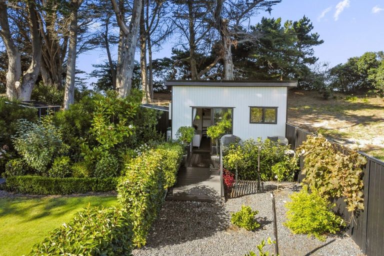 Photo of property in 729 Brighton Road, Ocean View, Dunedin, 9035