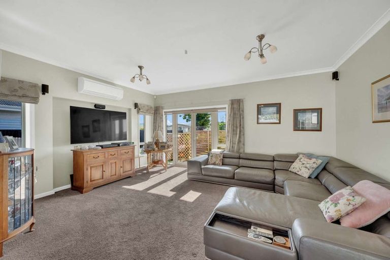 Photo of property in 16 Alamein Crescent, Onekawa, Napier, 4110