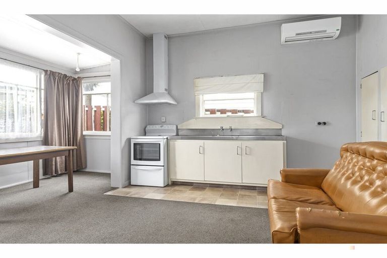 Photo of property in 1-2/32 Jackson Street, West End, Timaru, 7910