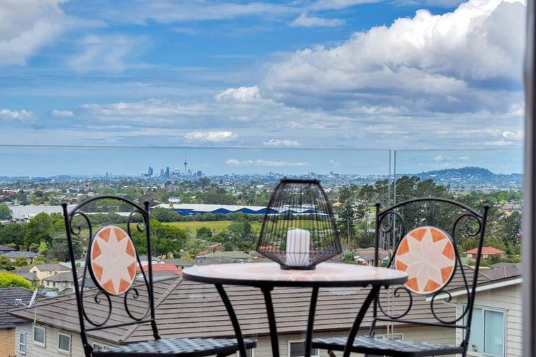 Photo of property in 200 Metcalfe Road, Ranui, Auckland, 0612
