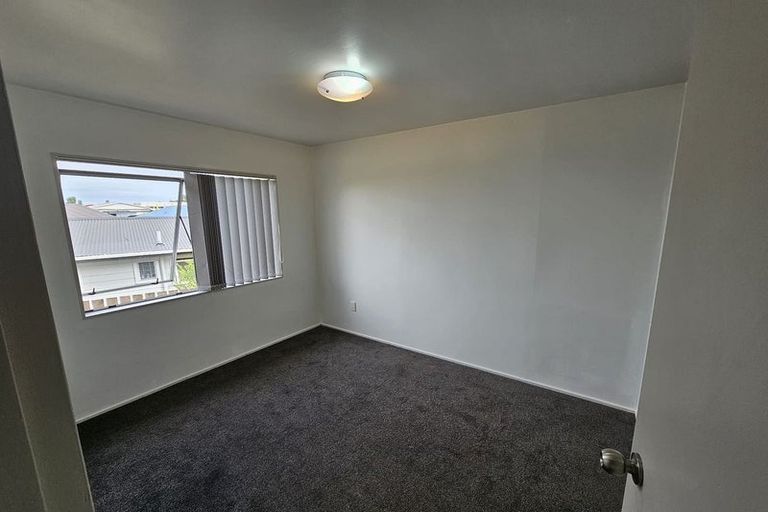 Photo of property in 2/29 Takanini Road, Takanini, 2112