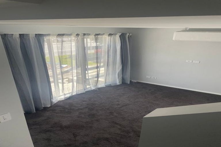 Photo of property in 128a Randwick Road, Moera, Lower Hutt, 5010