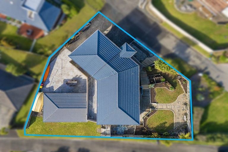 Photo of property in 18 Roseville Road, Gulf Harbour, Whangaparaoa, 0930