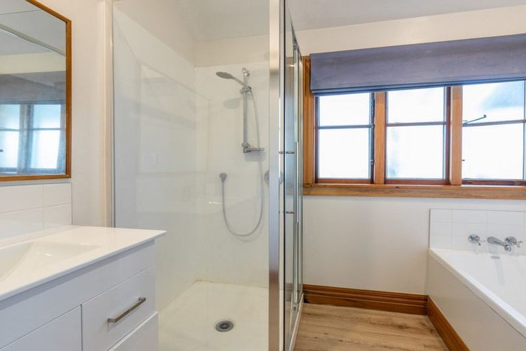 Photo of property in 6 O'halloran Drive, Halswell, Christchurch, 8025