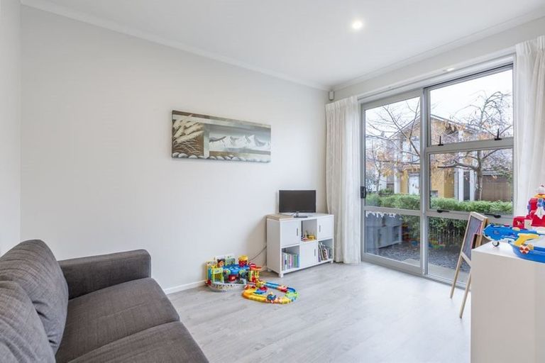 Photo of property in 4 Station Street, Hobsonville, Auckland, 0616