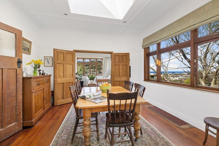 Photo of property in 8 Severn Street, Island Bay, Wellington, 6023