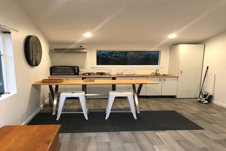 Photo of property in 12 Hendon Street, Edgeware, Christchurch, 8013