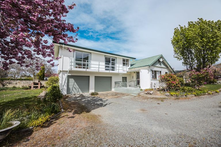 Photo of property in 10 Bowen Street, Kurow, 9435