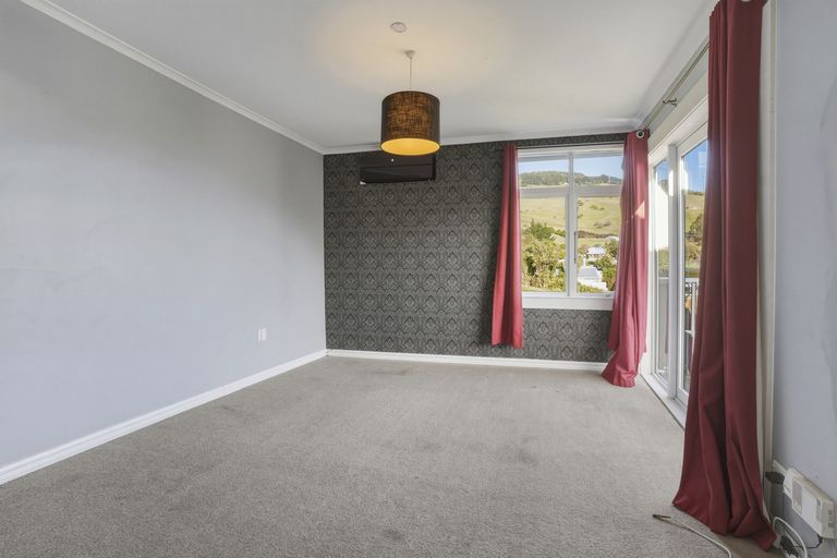 Photo of property in 7 Dickson Street, Macandrew Bay, Dunedin, 9014
