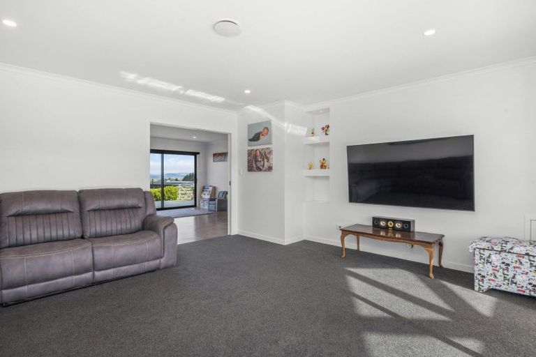 Photo of property in 66 Todd Duncan Drive, Hamurana, Rotorua, 3096
