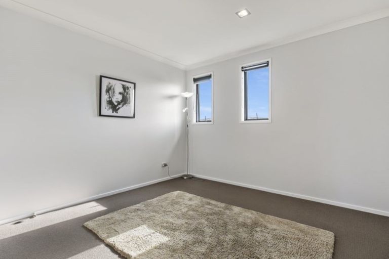 Photo of property in 34 Manhattan Rise, Orewa, 0931