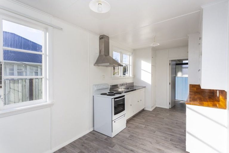 Photo of property in 57 Skipton Street, Mairehau, Christchurch, 8013