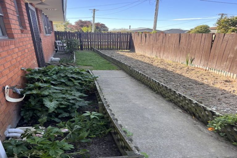 Photo of property in 21 Wilson Street, Islington, Christchurch, 8042