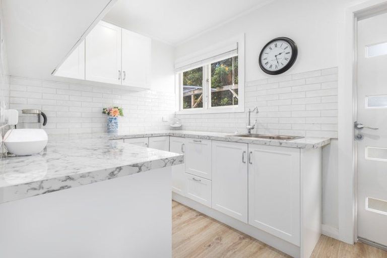 Photo of property in 38 Whanake Street, Titahi Bay, Porirua, 5022