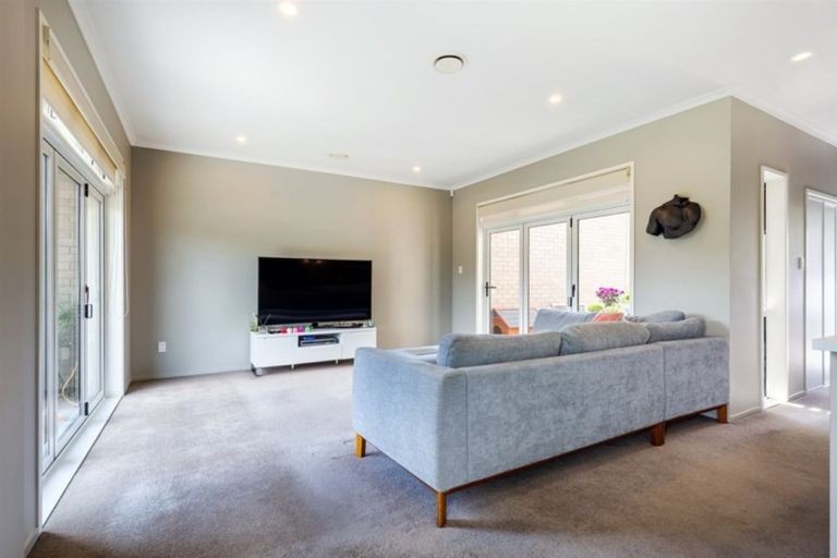 Photo of property in 29 Station Street, Hobsonville, Auckland, 0616