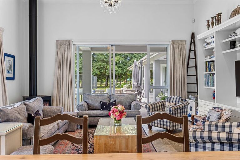 Photo of property in 71 Hussey Road, Northwood, Christchurch, 8051