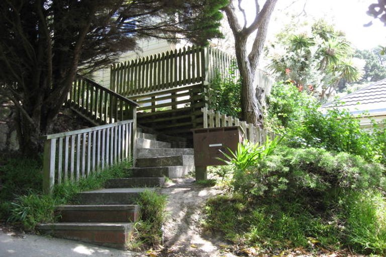 Photo of property in 28u2 Hinau Road, Hataitai, Wellington, 6021