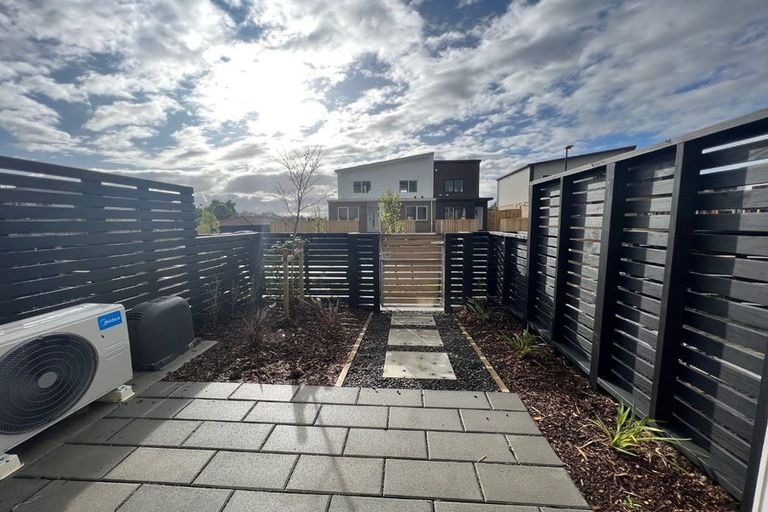 Photo of property in 44 Selo Street, Glen Eden, Auckland, 0602