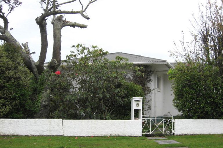 Photo of property in 5 Lemari Avenue, Stoke, Nelson, 7011