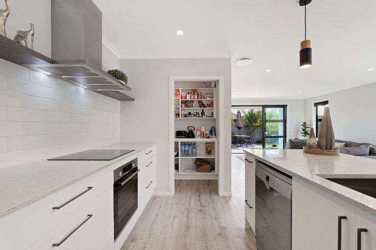 Photo of property in 19a Augusta Rise, Omokoroa, 3114