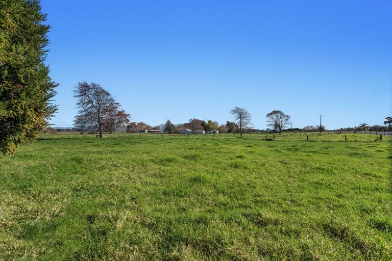 Photo of property in 9 Moore Road, Thornton, Whakatane, 3194