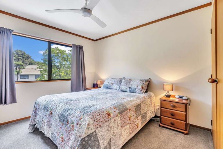 Photo of property in 18 Bay View Road, Cable Bay, 0420