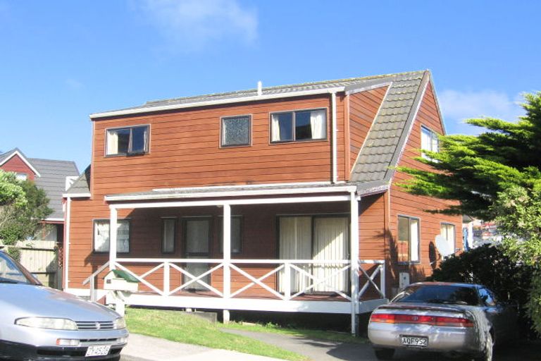 Photo of property in 39 Erris Street, Johnsonville, Wellington, 6037