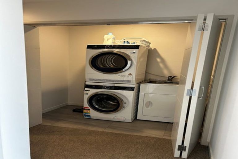 Photo of property in 61a Whitford Brown Avenue, Papakowhai, Porirua, 5024
