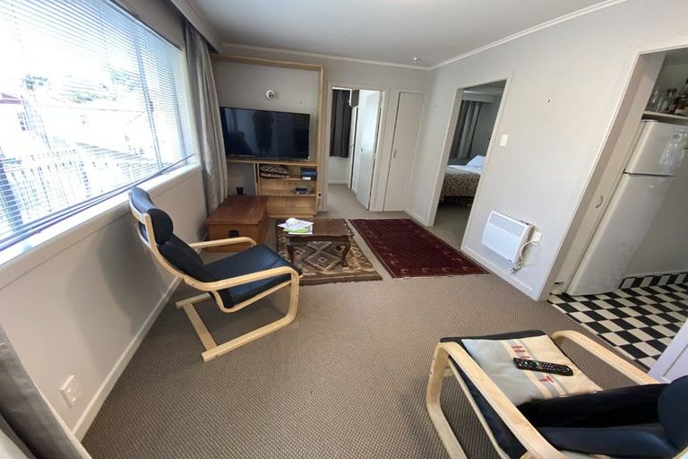 Photo of property in Windsor Court, 340u5 Tinakori Road, Thorndon, Wellington, 6011