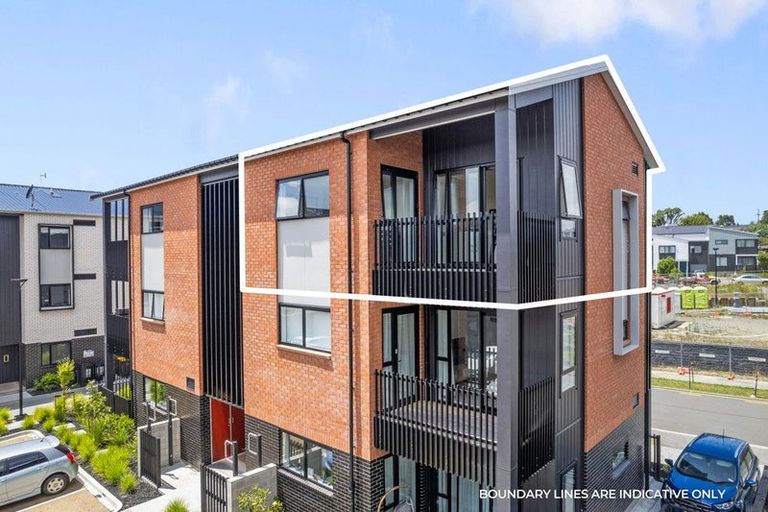 Photo of property in 100 Cadness Street, Northcote, Auckland, 0627