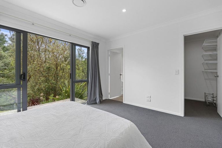 Photo of property in 1185 South Road, Oakura, 4314